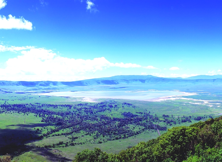 Ngorongoro_Crater_View_NCA_750_550shar-50brig-20_c1